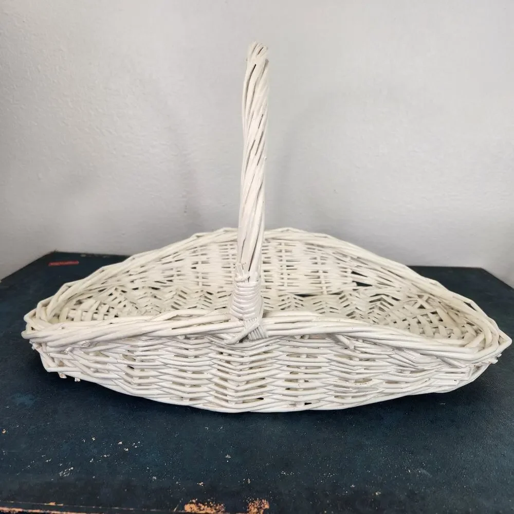 Vintage White Flat Wicker Gathering Basket With Handle Harvest Garden Farmhouse